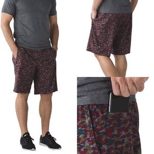 LIKE NEW Men's Lululemon Shorts: T.H.E. Short Linerless 11"